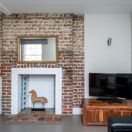 Trendy Apartment In Central Soho - Piccadilly ロンドン エクステリア 写真