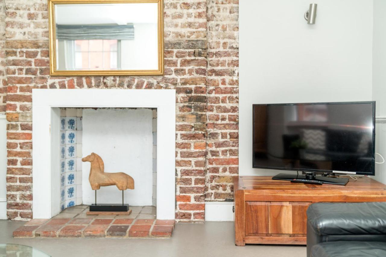 Trendy Apartment In Central Soho - Piccadilly ロンドン エクステリア 写真