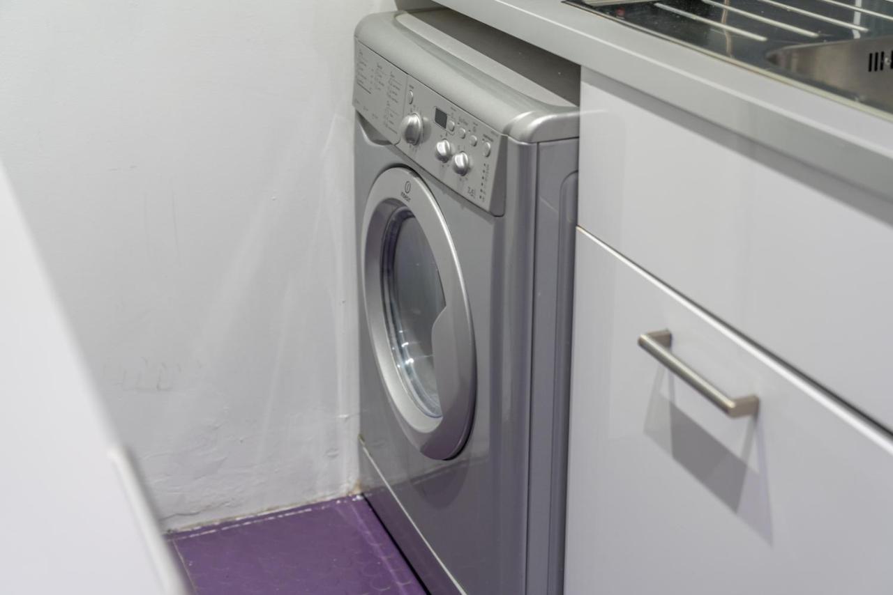 Trendy Apartment In Central Soho - Piccadilly ロンドン エクステリア 写真